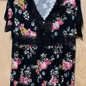 Torrid 0x super soft knit floral top